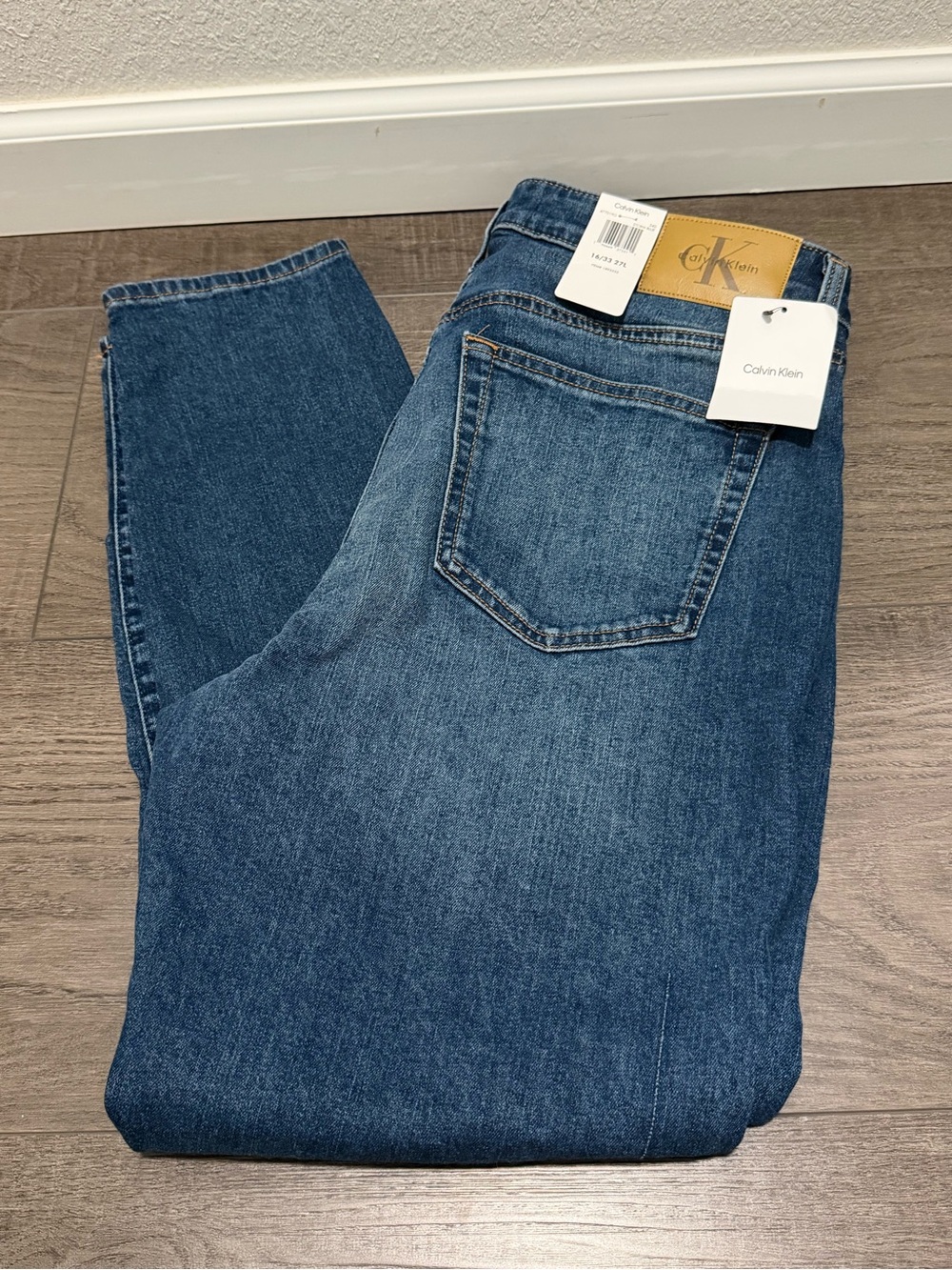 Calvin Klein Jeans Women’s High-Rise Skinny Jean, Blue, Size: 16/33, New